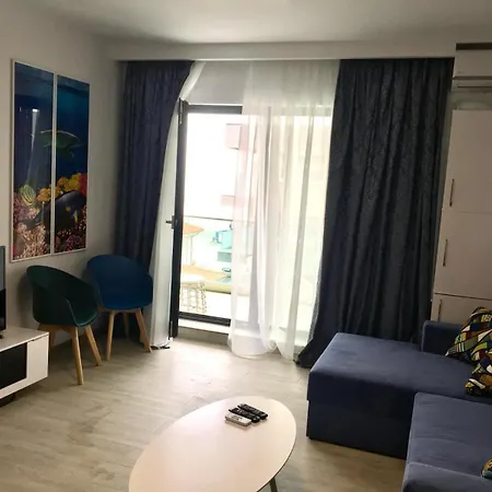 Apartment Onix - Sea View 3*